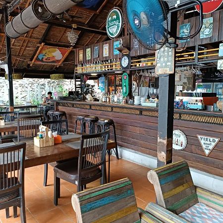 Outback1990 Hostel Haad Rin Bagian luar foto